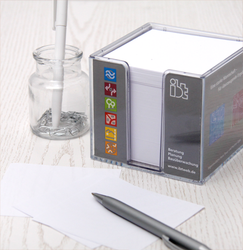 Doppelwandige Zettelbox ohne Stifteköcher Doppelwandige Zettelbox ohne Stifteköcher